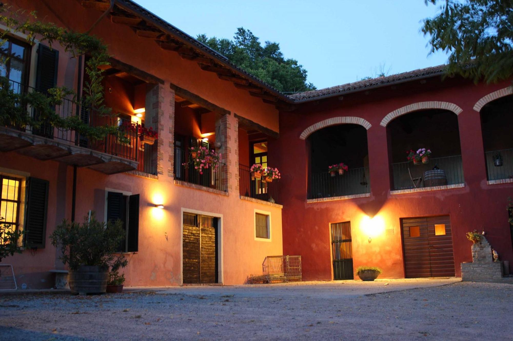 Cascina Sant'Eufemia Villa Sinio Luaran gambar